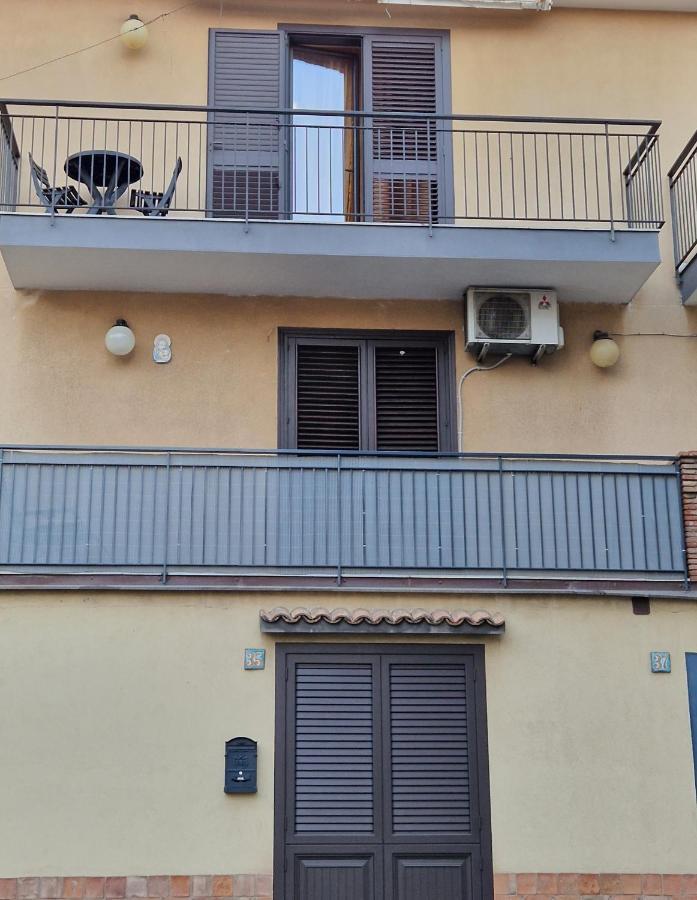 L'Isola E I Faraglioni House Apartment Aci Trezza Exterior photo